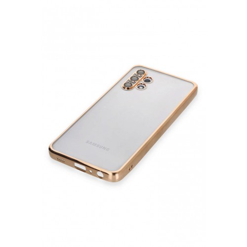 Newface Samsung Galaxy A32 Kılıf Razer Lensli Silikon - Gold Newface Samsung Galaxy A32 Kılıf Razer Lensli Silikon - Gold