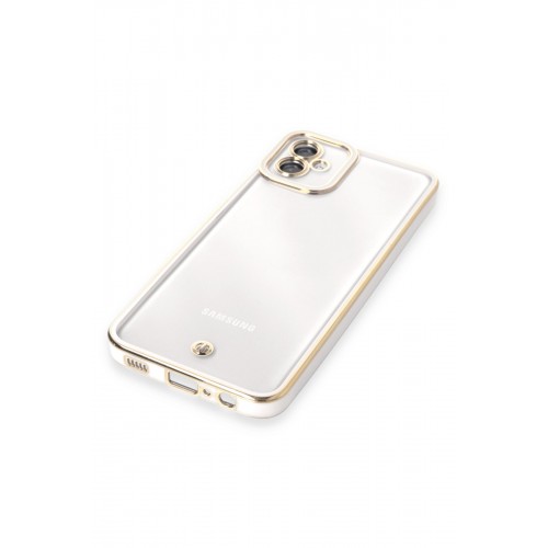 Newface Samsung Galaxy A04E Kılıf Liva Lens Silikon - Beyaz Newface Samsung Galaxy A04E Kılıf Liva Lens Silikon - Beyaz