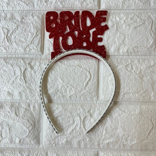 ZERO LAND - Bride To Be Yazılı Plastik Taç Kırmızı ZERO LAND - Bride To Be Yazılı Plastik Taç Kırmızı