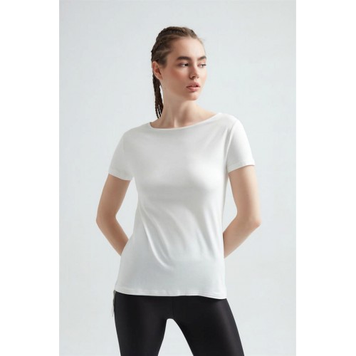 Erdem Ekru Viskon Kadın Uzun T-Shirt 214 Renk Ekru Beden 3XL Erdem Ekru Viskon Kadın Uzun T-Shirt 214 Renk Ekru Beden 3XL