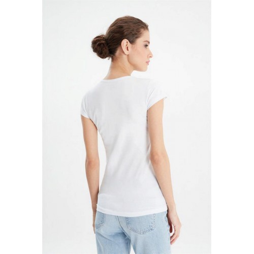 Erdem Beyaz Bisiklet Yaka T-Shirt 2330 Renk Beyaz Beden L Erdem Beyaz Bisiklet Yaka T-Shirt 2330 Renk Beyaz Beden L