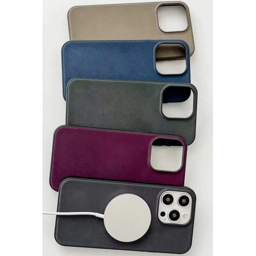 Newface iPhone 15 Pro Kılıf Karen Magsafe Kapak - Siyah Newface iPhone 15 Pro Kılıf Karen Magsafe Kapak - Siyah
