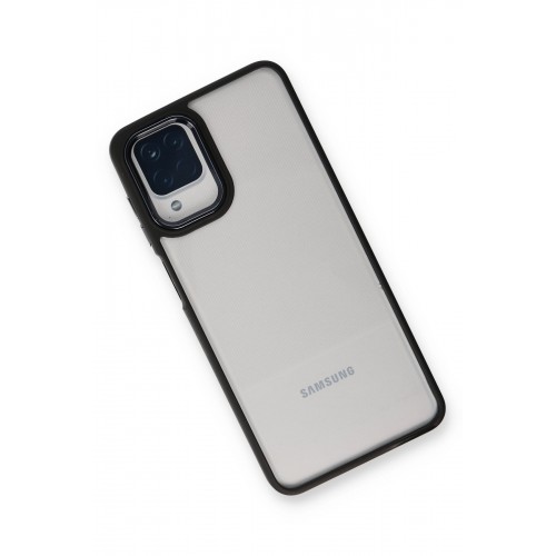 Newface Samsung Galaxy M32 Kılıf Dora Kapak - Siyah Newface Samsung Galaxy M32 Kılıf Dora Kapak - Siyah
