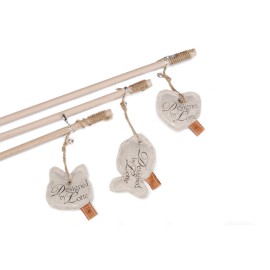 Beeztees DBL Kedi Oltası, Kalpli, Çeşitli Renklerde, 50cm