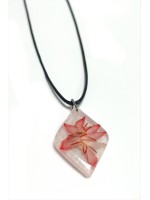 Tesbih Çiçeği Baklava Dilimli Epoksi Kolye-Kırmızı