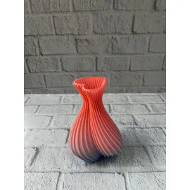 3D Dalga Desenli Kalp Formlu Dekoratif Vazo Pembe 15 cm