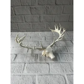 25 cm Estetik Geyik Figürü Şık Ev Ofis Dekorasyonu