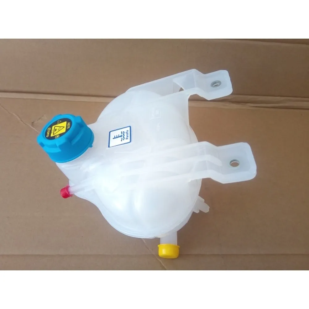 Genleşme Kavanozu Kapakli Grande Punto 05 Doblo Premio 1.6 Mjtd 13 Radyatör Ek Su Deposu