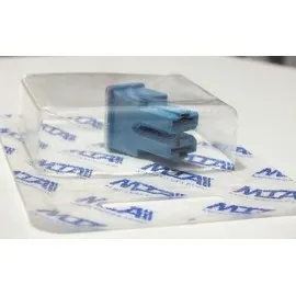 0470030 Uzun Yirtmaçli Dişi Sigorta 30 Amper Pembe