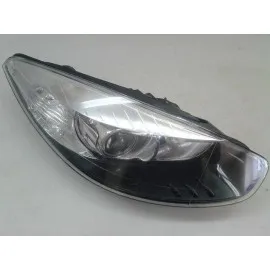 FAR SAĞ FLUENCE YENİ MAKYAJLI KASA