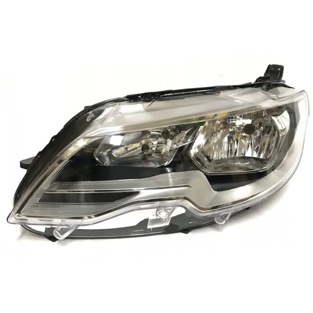 Far Sol Manuel Peugeot 301 2017