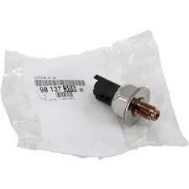 YAKIT BASINÇ SENSÖRÜ BERLİNGO-C-ELYSEE-C3-C4-206 208-308-PARTNER 1.6HDİ 3 FİŞLİ