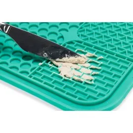 Beeztees Yavru Köpek Yaş Mama Yeme Oyuncağı, Kare Şeklinde, Silikon, Yeşil, 20X20Cm