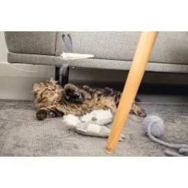 Beeztees Yavru Kedi Oyuncağı, Kuyruklu Yün Top, 6,5Cm, 35Cm Kuyruk