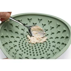 Beeztees Yavru Köpek Mama Yeme Oyuncağı, Silikon, Yeşil, 19Cm