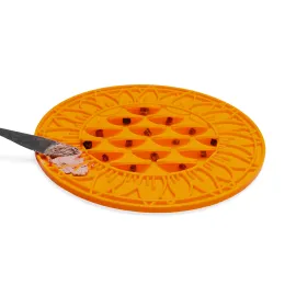 Beeztees Yavru Köpek Mama Yeme Oyuncağı, Daire Şeklinde, Silikon, Turuncu, 30Cm