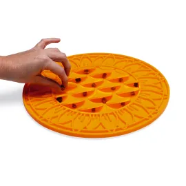 Beeztees Yavru Köpek Mama Yeme Oyuncağı, Daire Şeklinde, Silikon, Turuncu, 30Cm