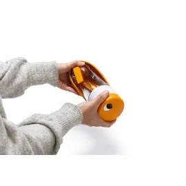 Beeztees Köpek Seyahat Su Şişesi, Ödül Kabı, Silikon, Çeşitli Renklerde, 25X9X9Cm, 600Ml