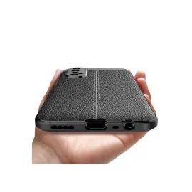 Newface Realme 7 Kılıf Auto Focus Kapak - Lacivert