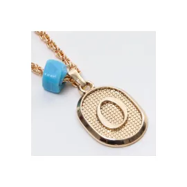 Plastik Boncuklu Burgulu Harfli Kolye-O