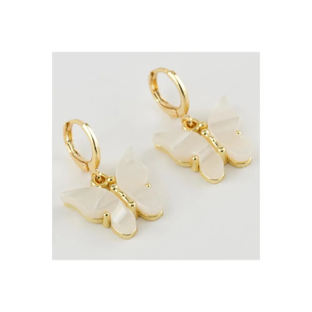 Kelebek Figürlü Polyester Küpe-Beyaz