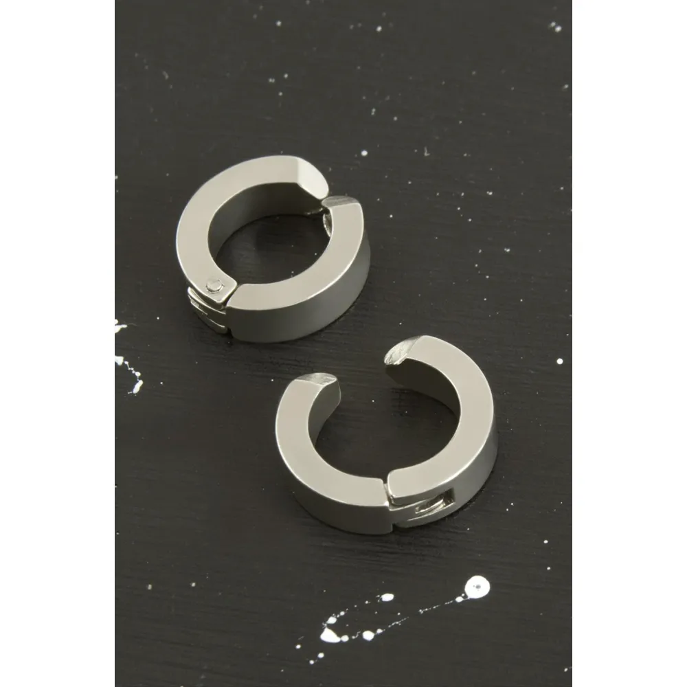 Gümüş Renkli Kıstırmalı Erkek Çelik Küpe 1,5 cm-Gümüş Rengi