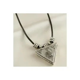 Cevşen Deri Kordonlu Kolye-Siyah