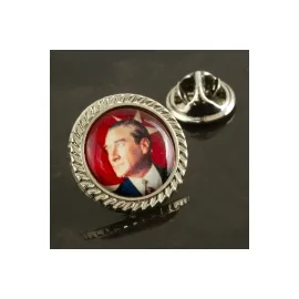 Atatürk Yaka Rozet-Gümüş Rengi