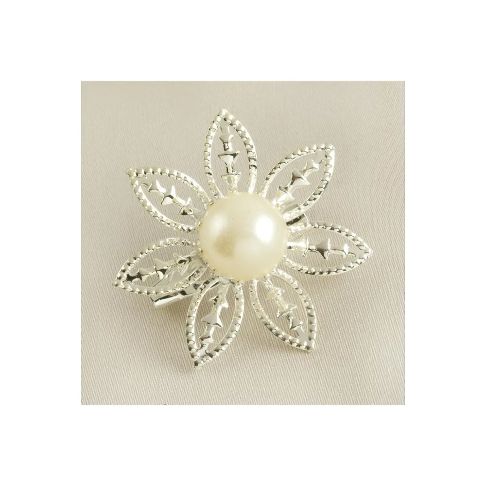 Papatya İnci Broş-Gümüş Rengi