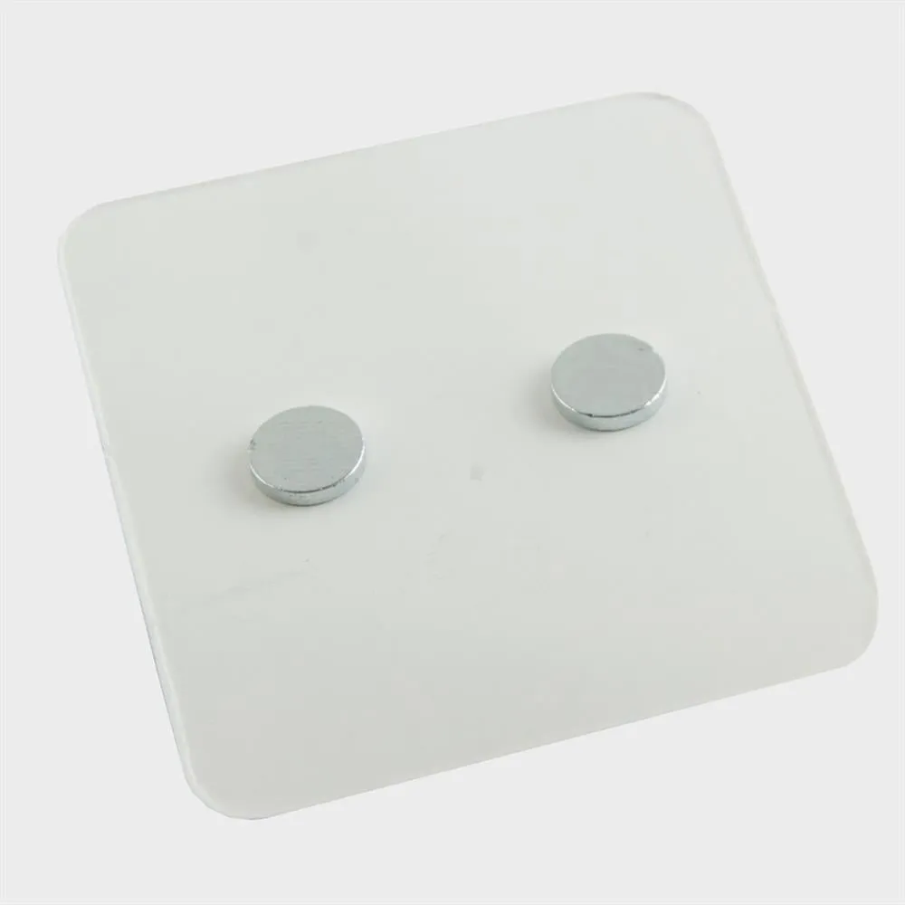 Uğur Böceği Mıknatıslı Plastik Çocuk Küpesi-Kırmızı