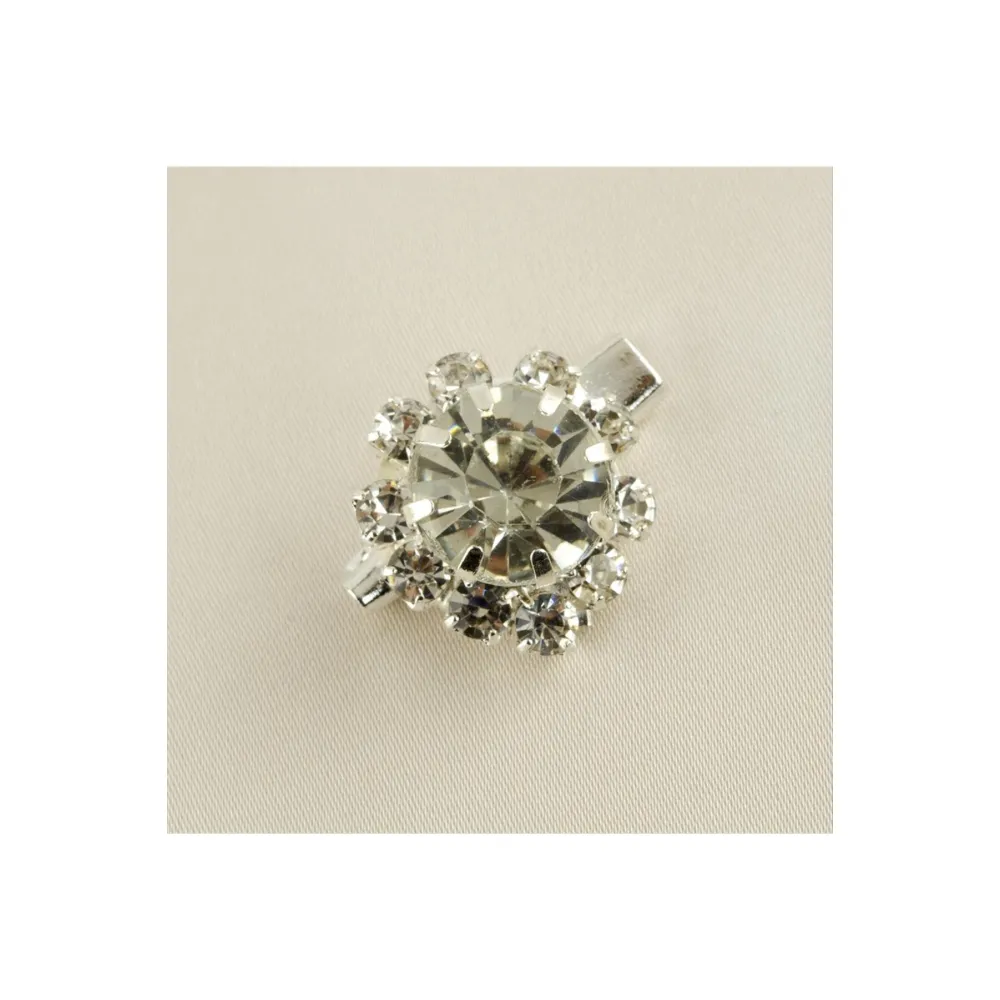 Oval Taşlı Broş-Beyaz