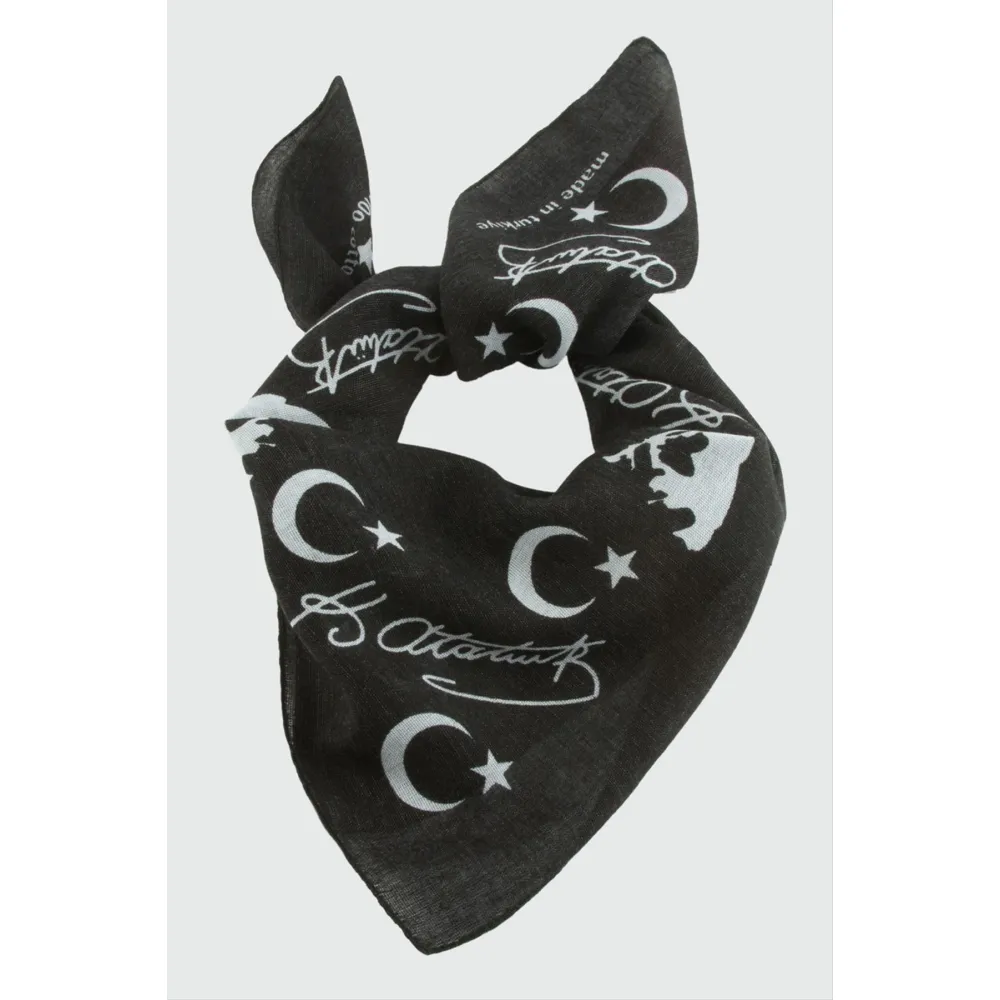 Ay Yıldız Atatürk Desenli Bandana 50X50-Siyah