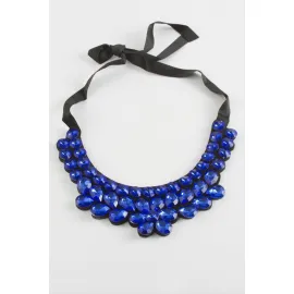 Papatya Taşlı Yaka Kolye-Petrol Yeşili