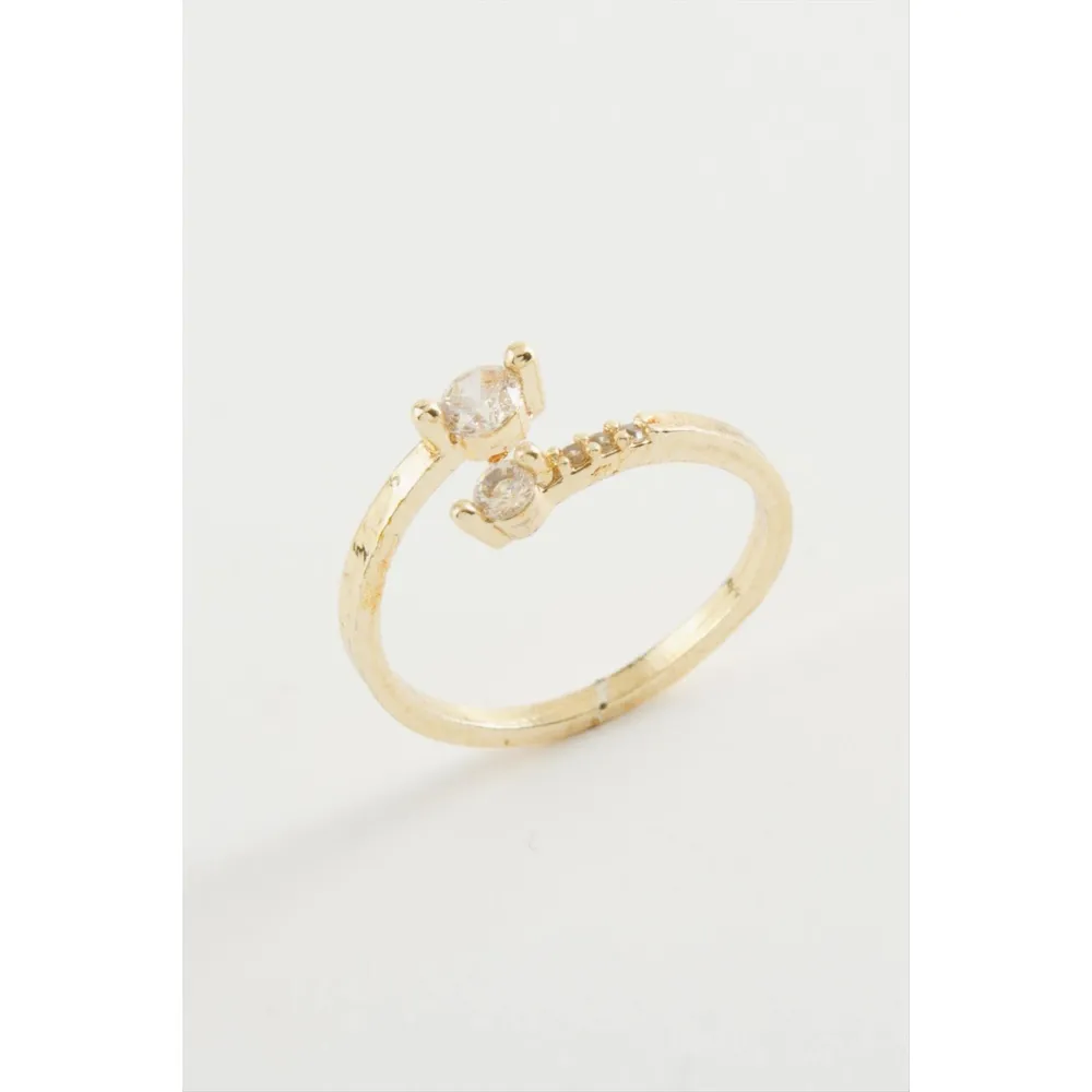 Zirkon Taşlı Yüzük-Gümüş Rengi