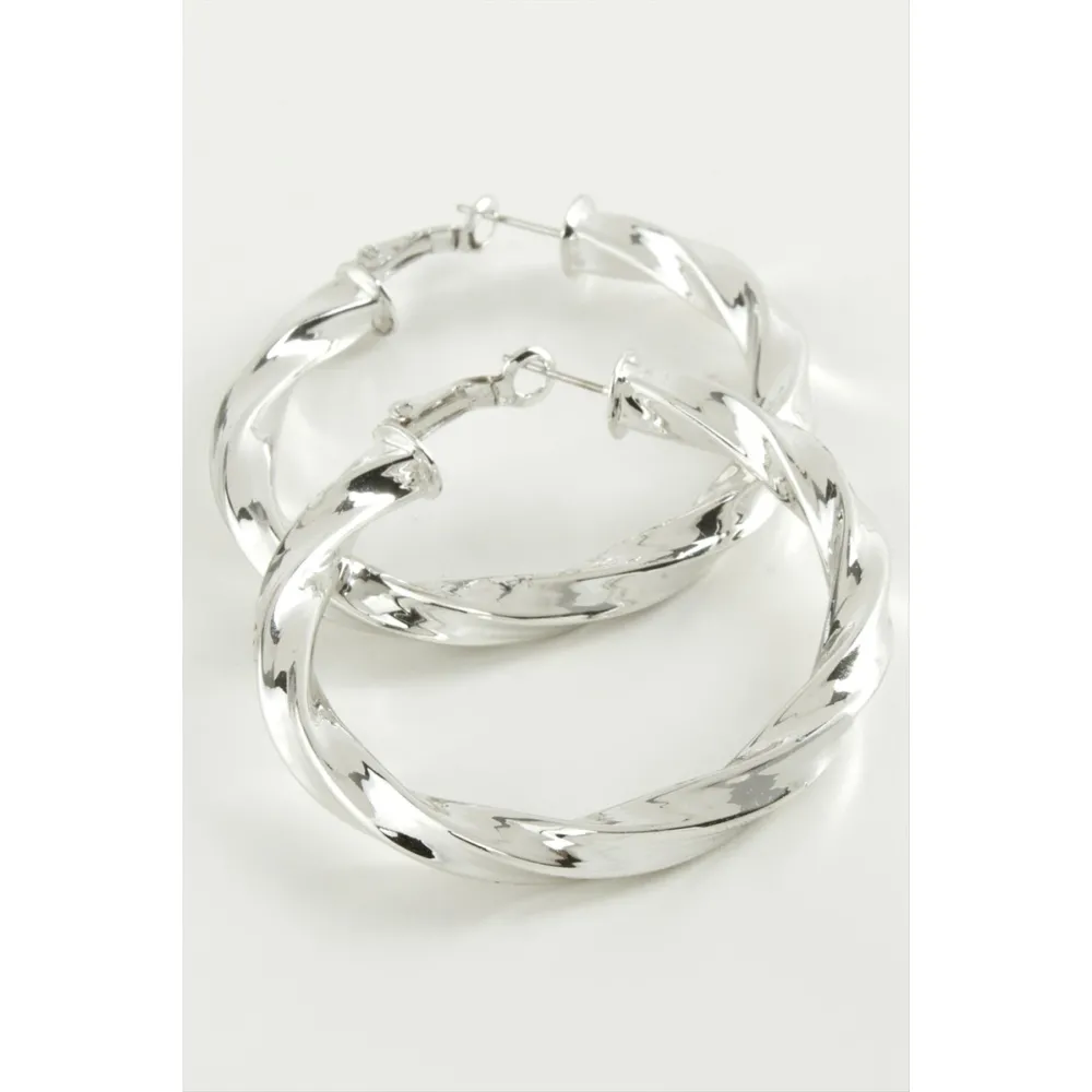 Burgulu Halka Küpe 6 cm-Gümüş Rengi