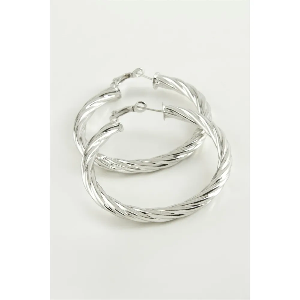 Burgulu Halka Küpe 4,5 cm-Gümüş Rengi