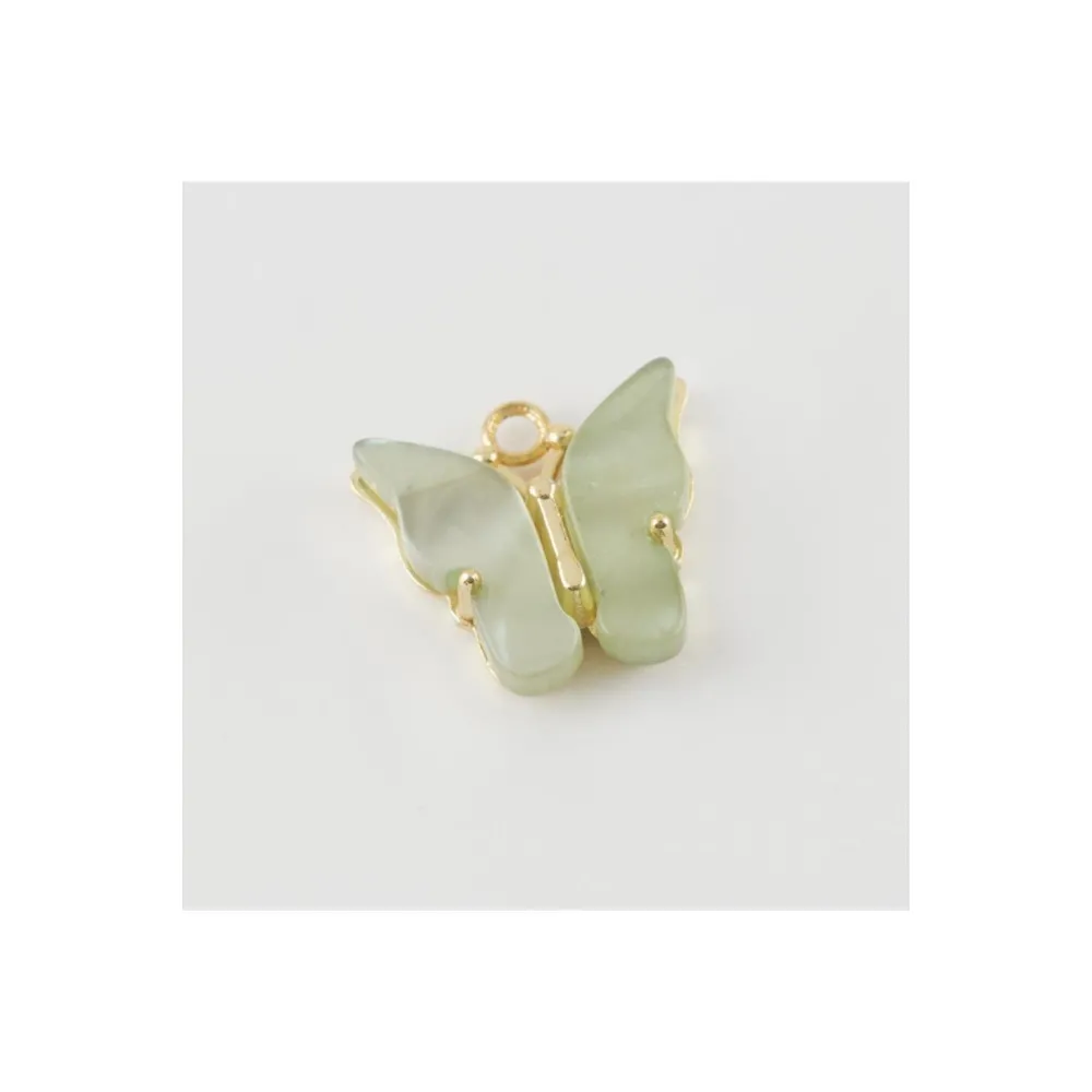 Kelebek Figürlü Kolye Ucu-Krem