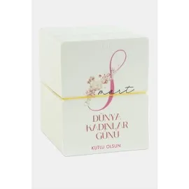 Dünya Kadınlar Günü Bileklik Kartı-Beyaz