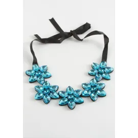 Çiçek Taşlı Yaka Kolye-Turkuaz
