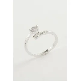 Zirkon Taşlı Yüzük-Gümüş Rengi