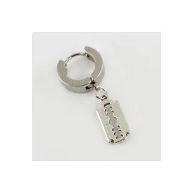 Jilet Figürlü Çelik Erkek Küpe 1 Adet-Gümüş Rengi