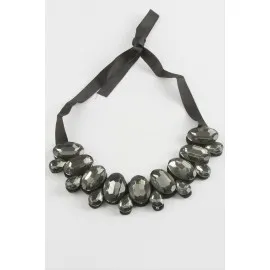 Oval Taşlı Yaka Kolye-Antrasit