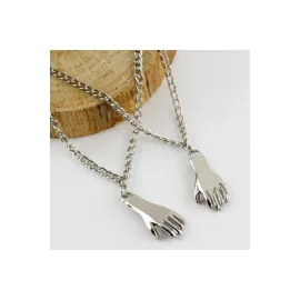 Çift El Figürlü Kolye-Gümüş Rengi