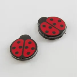 Uğur Böceği Mıknatıslı Plastik Çocuk Küpesi-Kırmızı