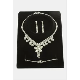 Çiçek Taşlı Lüks Set Kolye-Gümüş Rengi