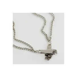 Çift El Figürlü Kolye-Gümüş Rengi