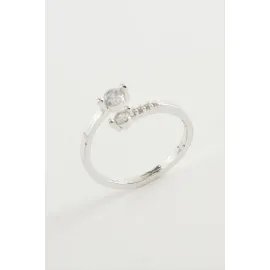 Zirkon Taşlı Yüzük-Gümüş Rengi