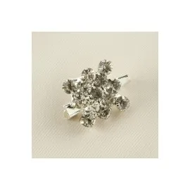 Kare Figürlü Taşlı Broş-Gümüş Rengi