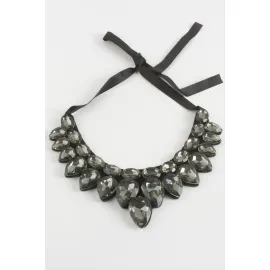 Damla Taşlı Yaka Kolye-Antrasit