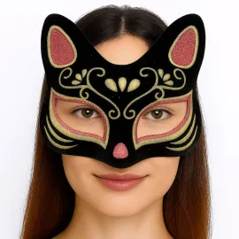 Siyah Renk Süet Kaplama Üzeri Kırmızı Sarı Simli Kedi Maskesi 17x14 cm